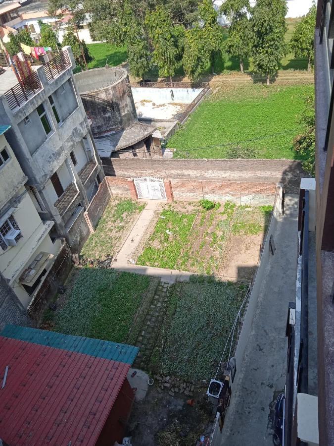 Triple1 Hostel & Homestay Rišikéš Exteriér fotografie